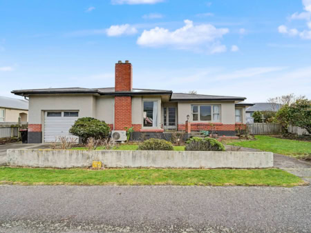 Smart Move Residential | Invercargill - 108 Exmouth Street - Waverley