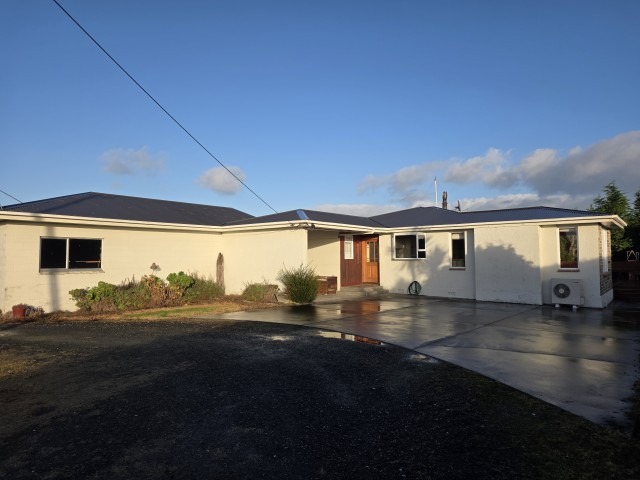 242 Tiwai Road – 10543 Smart Move Residential | Invercargill - 242 Tiwai Road - 10543