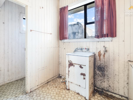 Smart Move Residential | Invercargill - 1 Fox Street - Avenal