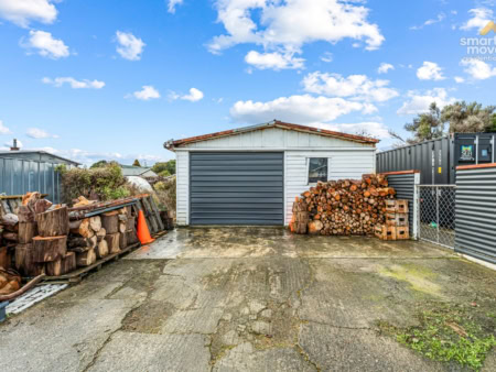 130 Scandrett Street